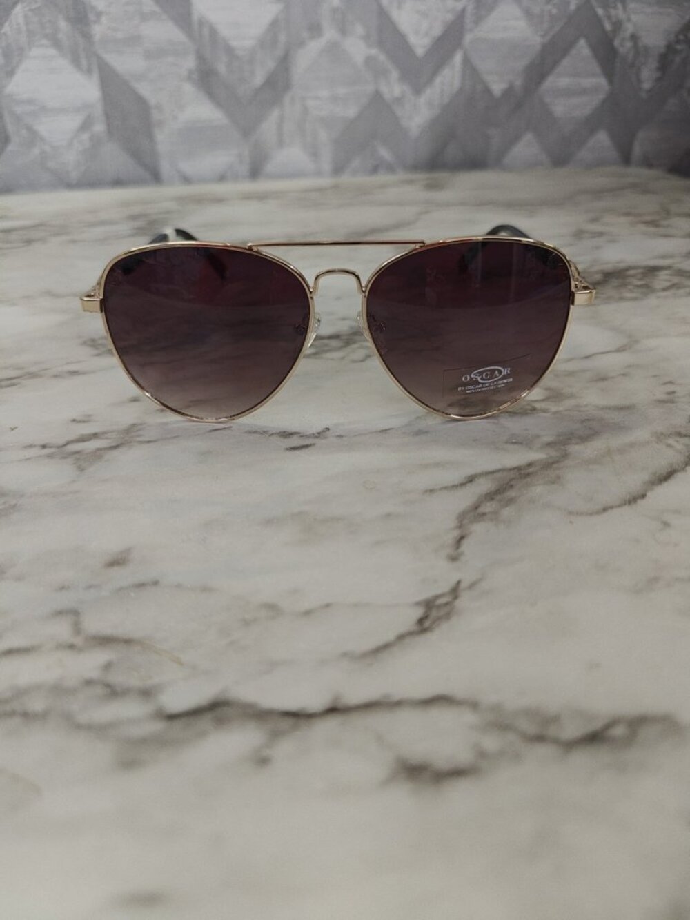 Oscar de la Renta Womens Aviator Sunglasses Gold Gradient MOD3105 58-14-150